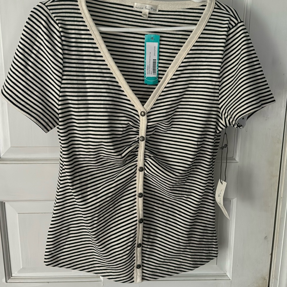 nine britton Black and White Striped V-Neck Button Front Top